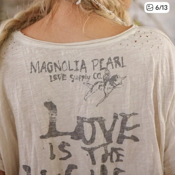 NWT🦌🦋🐦Magnolia Pearl 💯Cotton
Frolic Tee in One Size Fits Most - Picture 6 of 13
